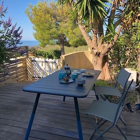 Le Cap - Bungalow Vue Mer Et Colline - Hauteur De Cassis Apartment Ngoại thất bức ảnh